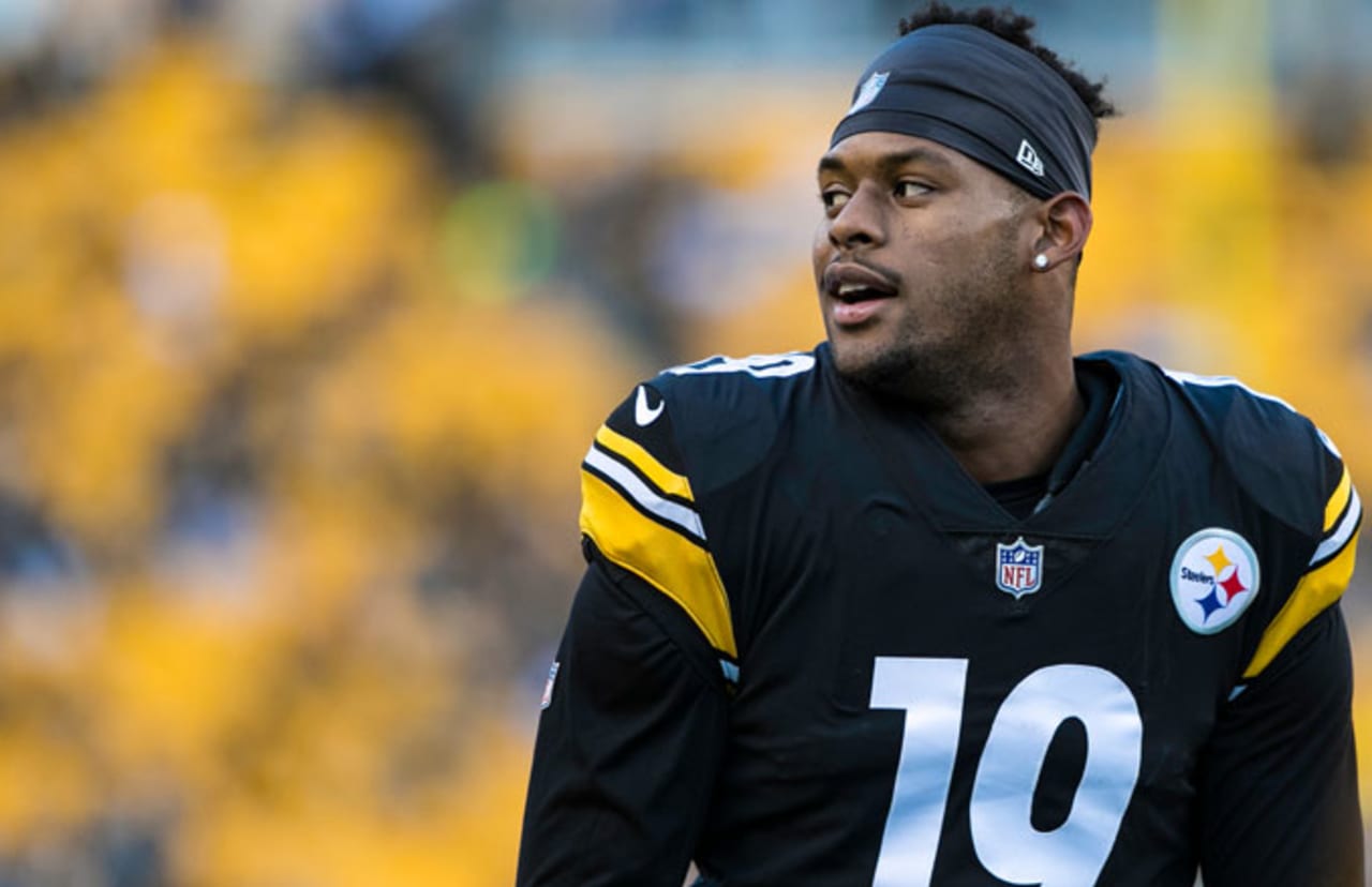 Juju Smith Schuster Gives Season Tickets To Fan After He Tattoos Autograph On Head Complex I seen 19. espn @ espn. juju smith schuster gives season