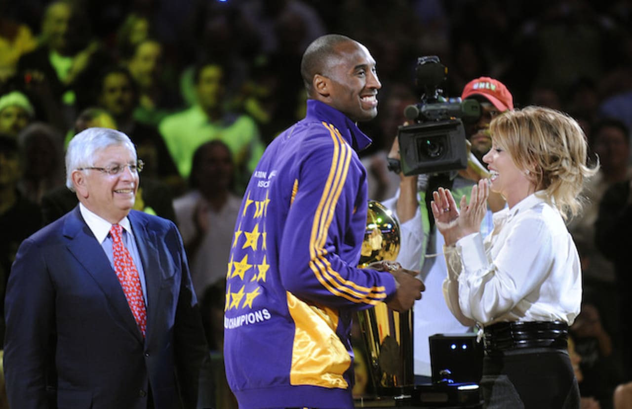 jeanie buss kobe bryant