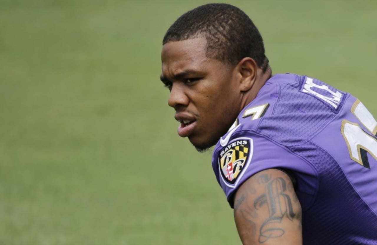 14 Current Nfl Players With A History Of Domestic Violence