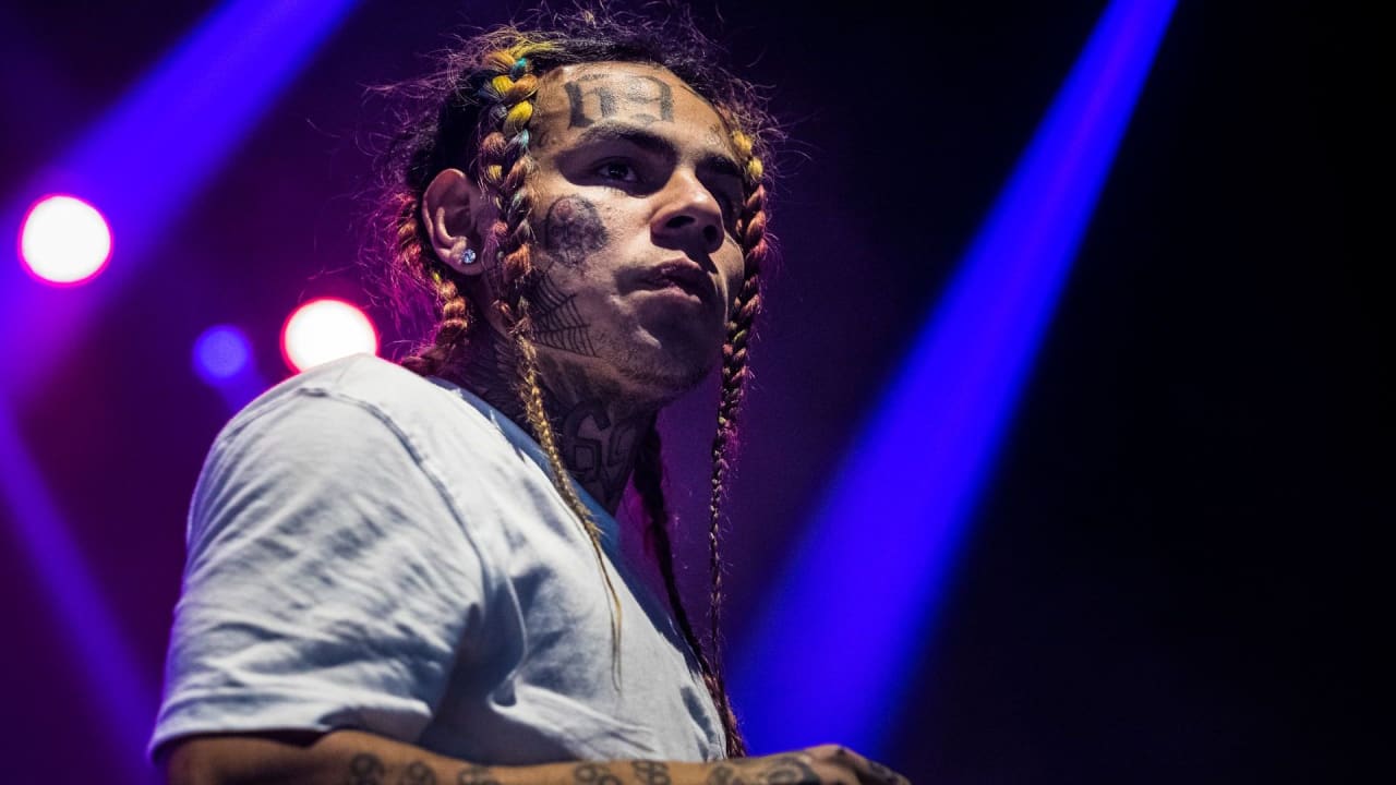 6ix9ine S Ex Reacts To His Recent Instagram Live Appearance Complex