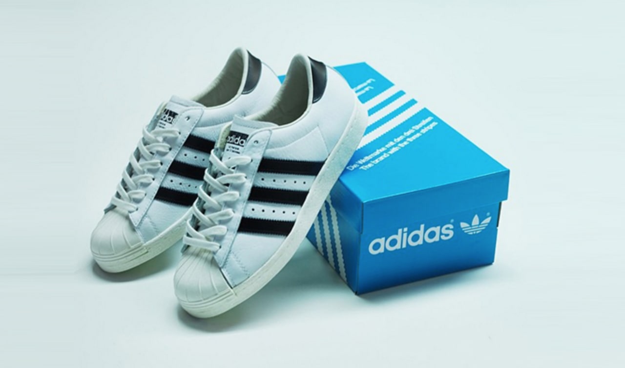 adidas superstar met bloemen