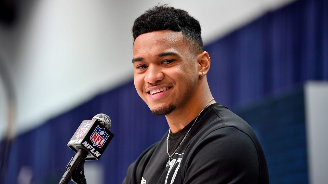Tua Tagovailoa Jalen Hurts And More React To Madden 21 Ratings Complex