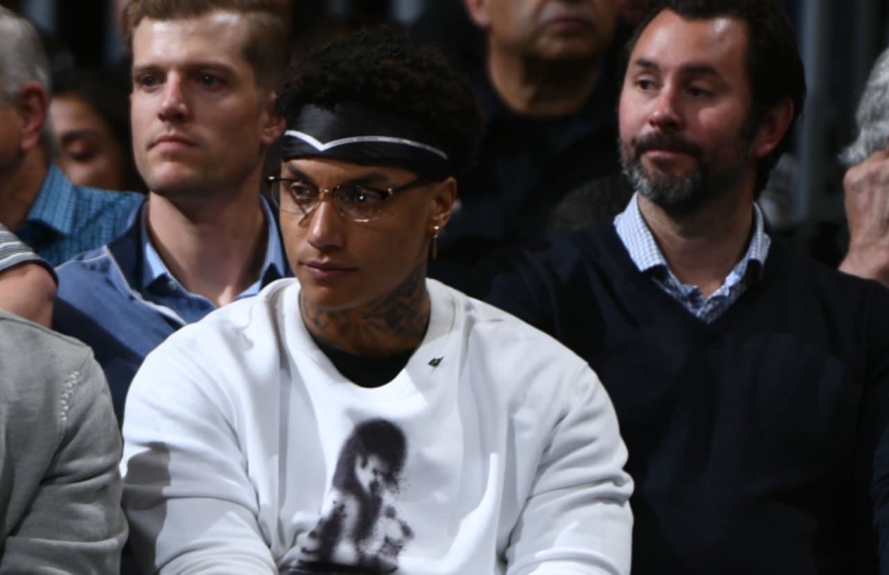 Nfl Free Agent Su A Cravens And Malik Beasley Get Into Fight Over