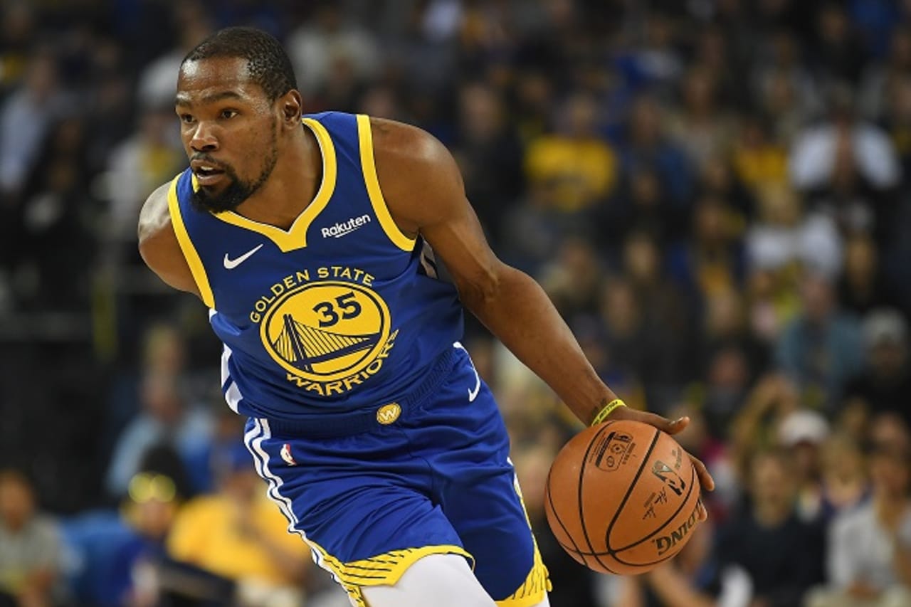 Kevin Durant Makes Visitors Watch Jordan Highlights When They Come