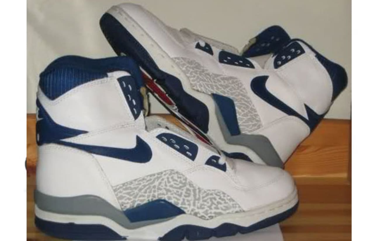 old nike air shoes