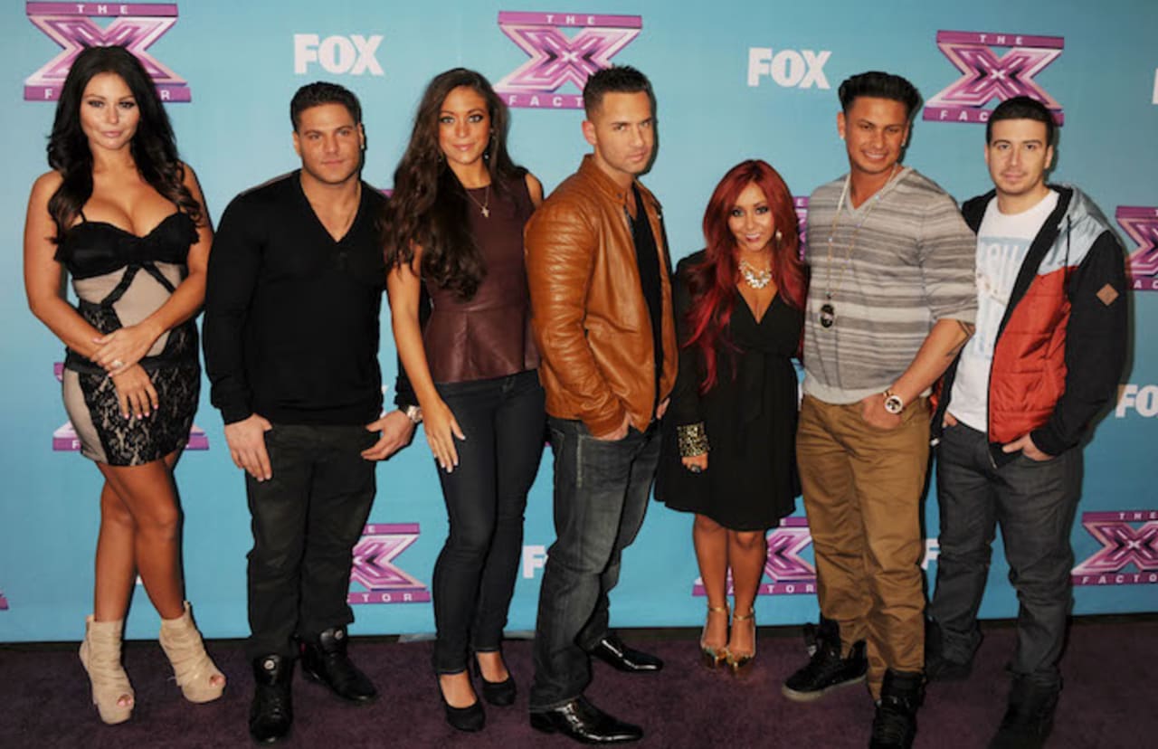 The Jersey Shore Cast Is Back In The First Jersey Shore Family Vacation Teaser Complex