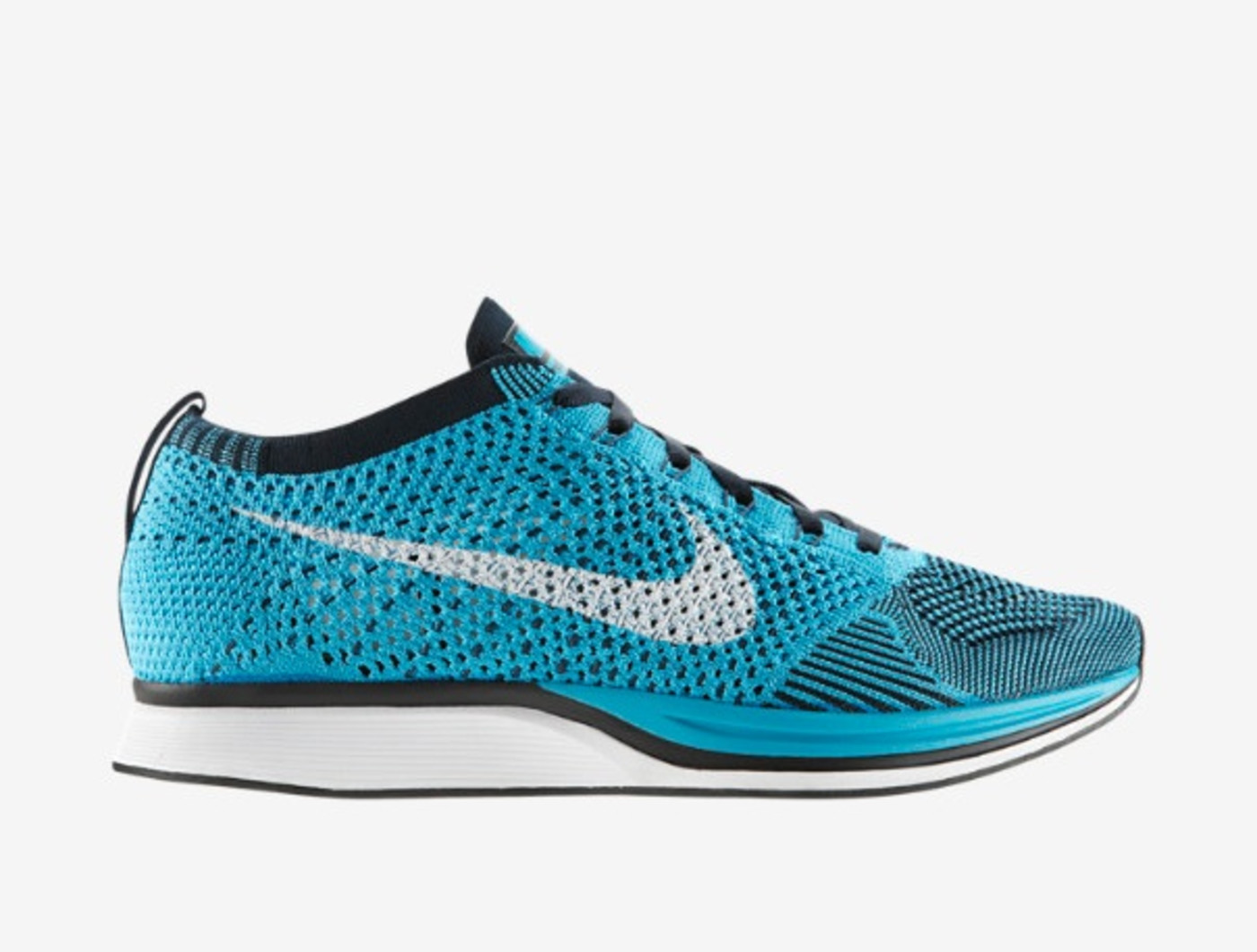 nike flex stride chlorine blue