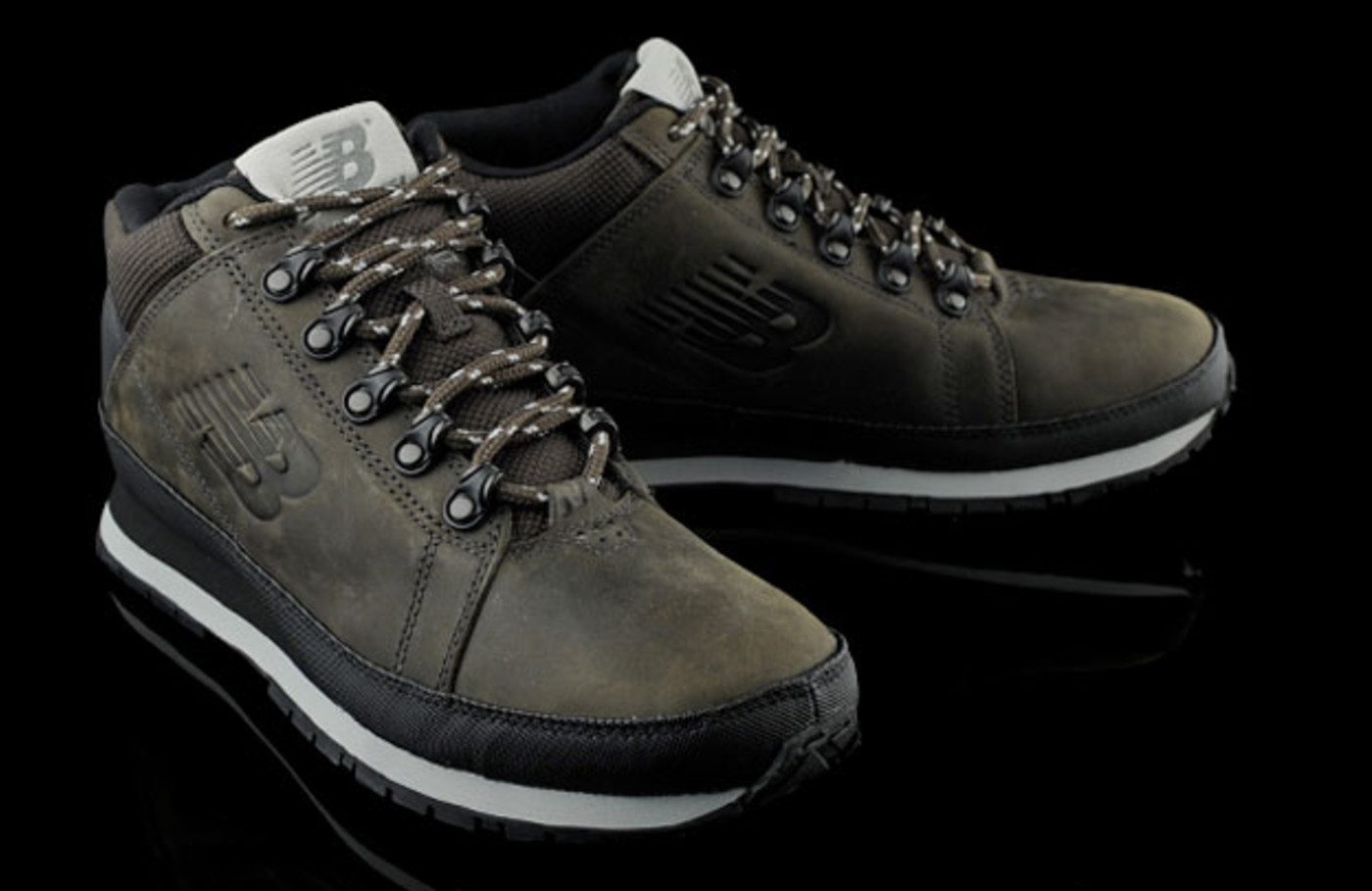 new balance boots h754