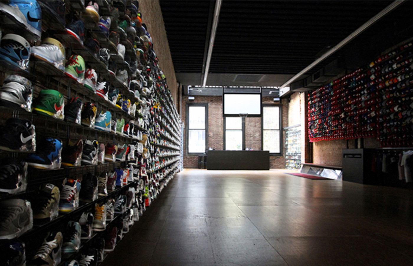 sneaker resellers near me