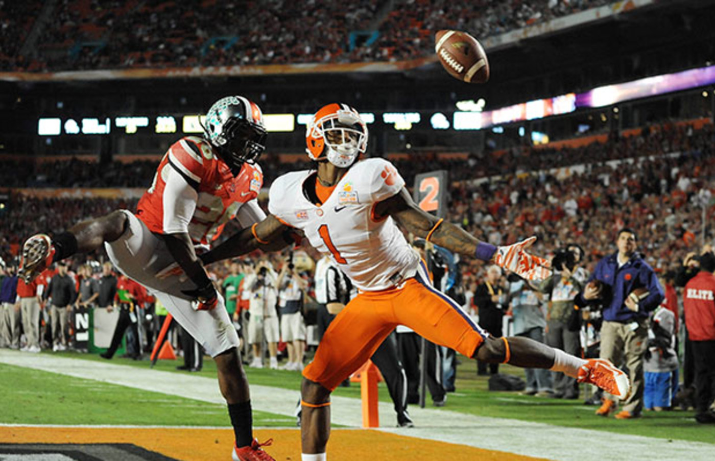 Clemson Wins and Combines With Ohio State for Over 1,000 Yards in