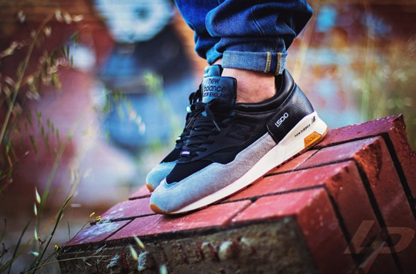 How To Stunt Sneakers On Instagram Complex Buy the hottest kicks from nike, adidas although originally intended as a college basketball sneaker, the dunk would eventually grow out of. how to stunt sneakers on instagram