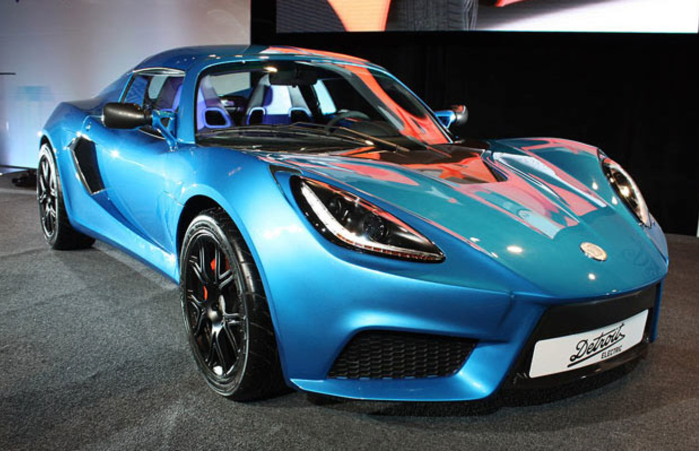 Detroit Electric Forced To Delay First Car Production Complex