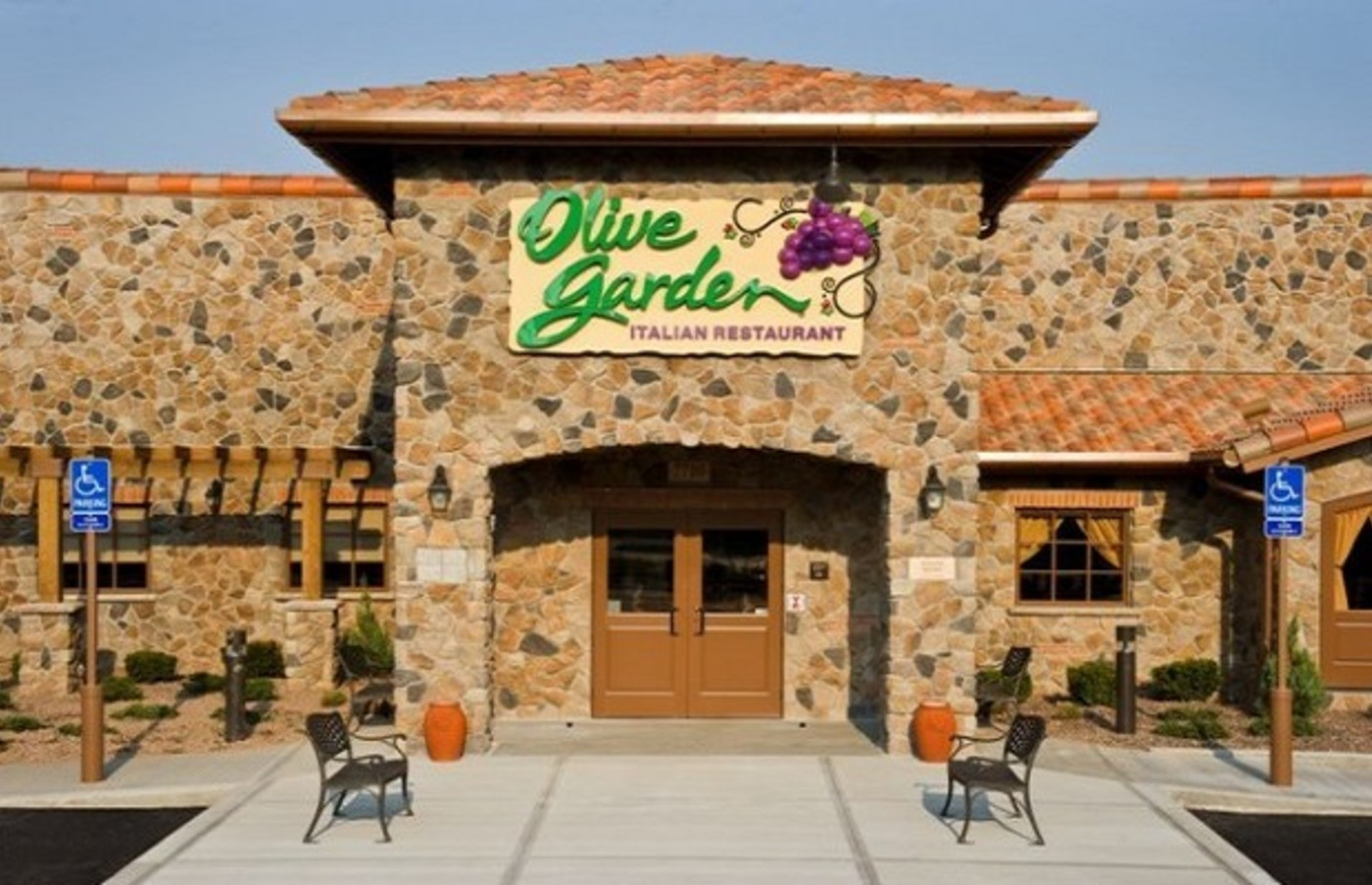 Olive Garden To Open First Hawaii Location Complex