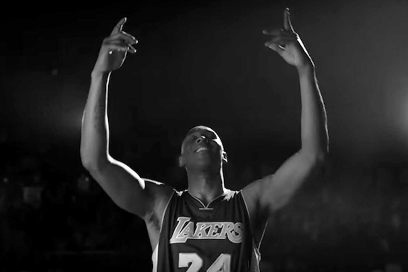 Watch Kobe Bryant S Haters Serenade Him With Otis Redding Complex