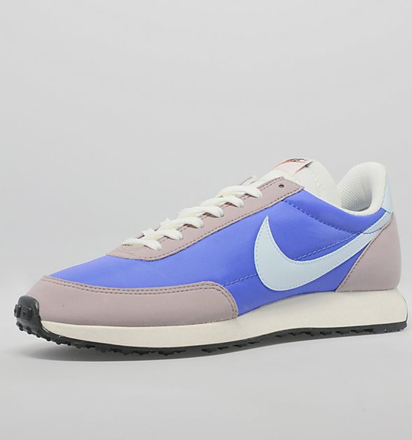 nike tailwind on sale