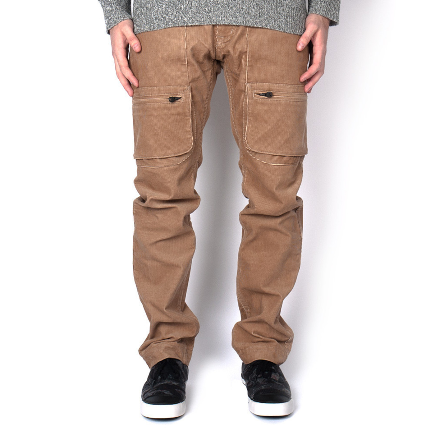 kyrie irving cargo pants