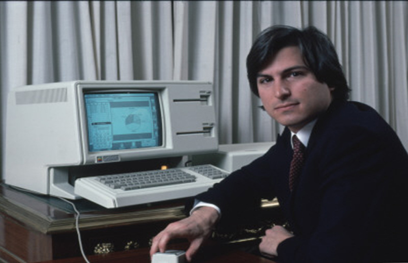 Here’s Video of the Steve Jobs Time Capsule That Was Dug Up, Containing