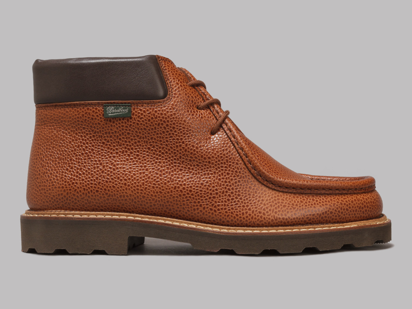 lugz wallabees