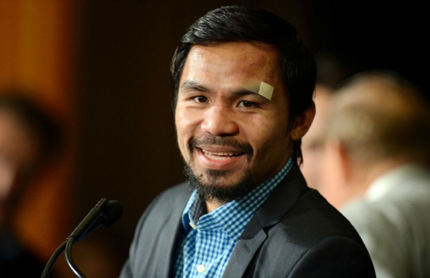 Manny Pacquiao Is Sitting by a Fire Waiting for Floyd ...