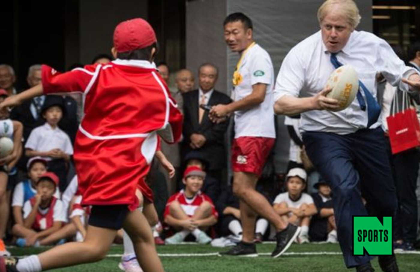 London Mayor Boris Johnson Destroys A 10 Year Old Kid During An Unfriendly Game Of Rugby Complex
