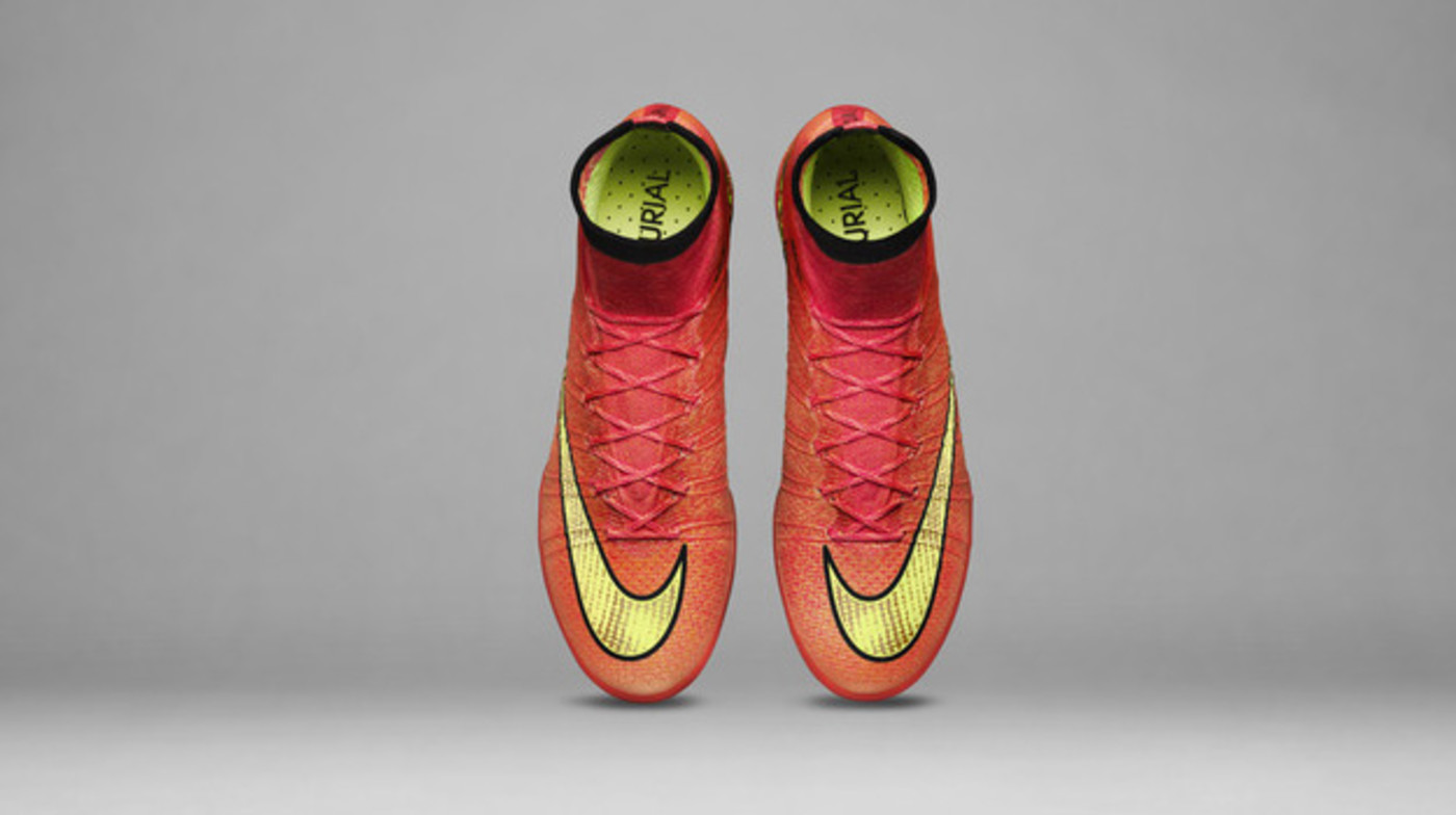Take to the Streets with the Nike Elastico Superfly IC | Complex