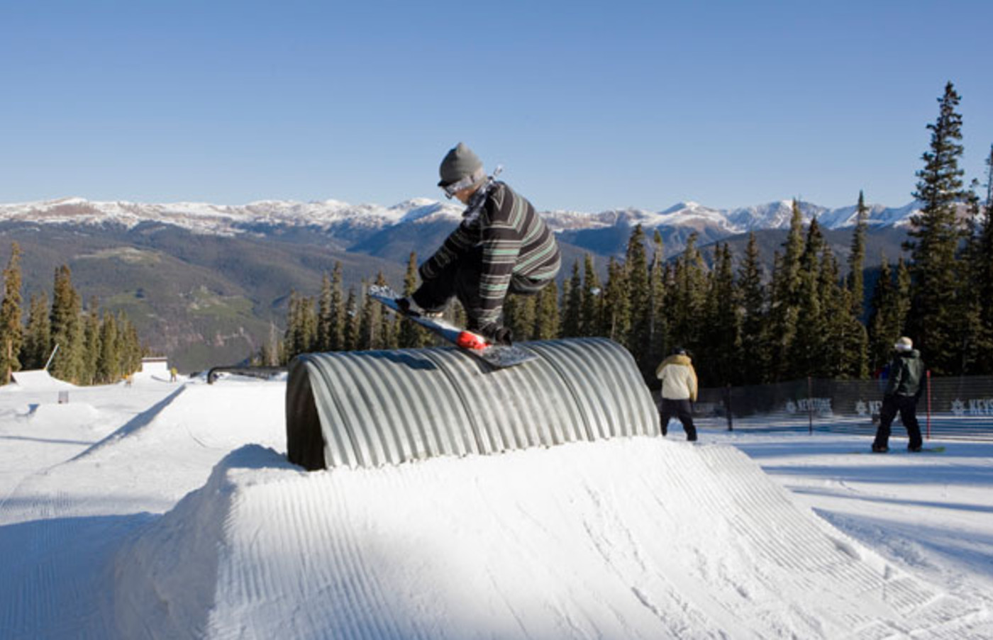 The 10 Coolest Snowboard Parks Complex