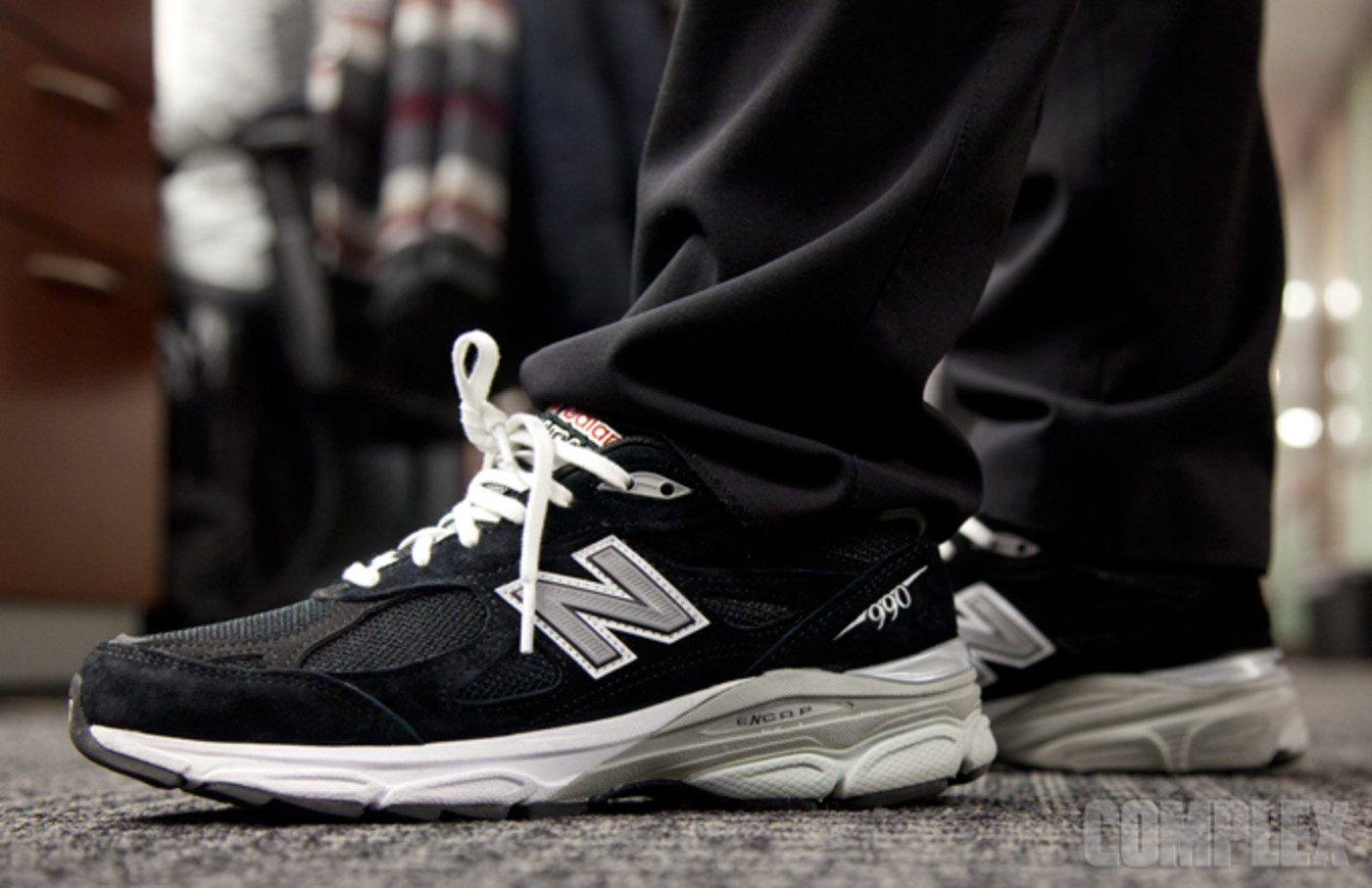 emily oberg new balance 990