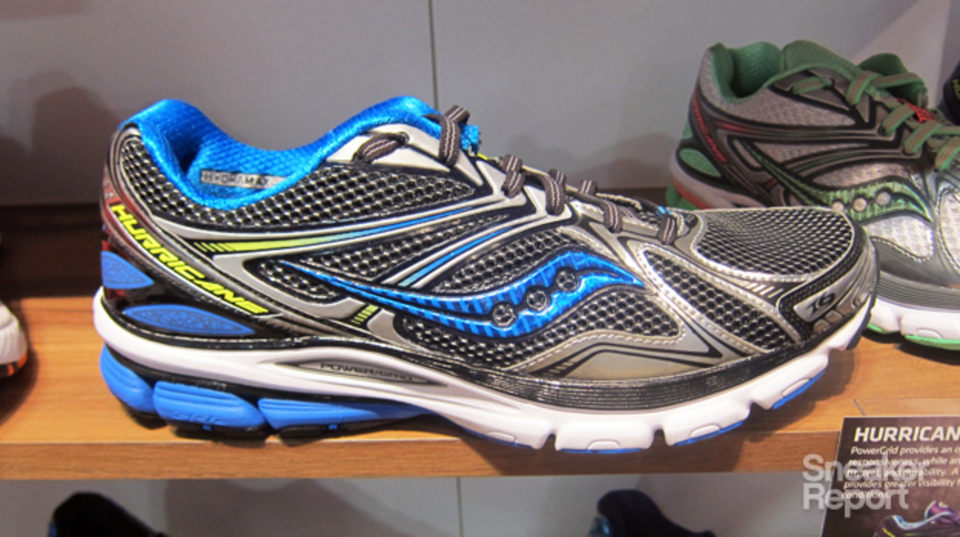 compare saucony hurricane 15 and 16