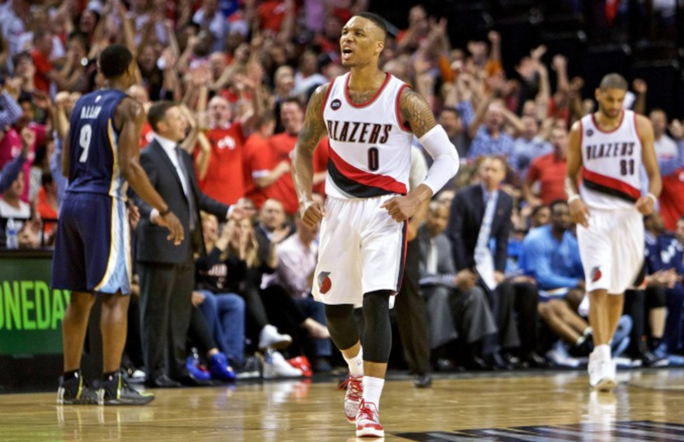 Bleacher Report Presents Sports Social Media Digs That Totally