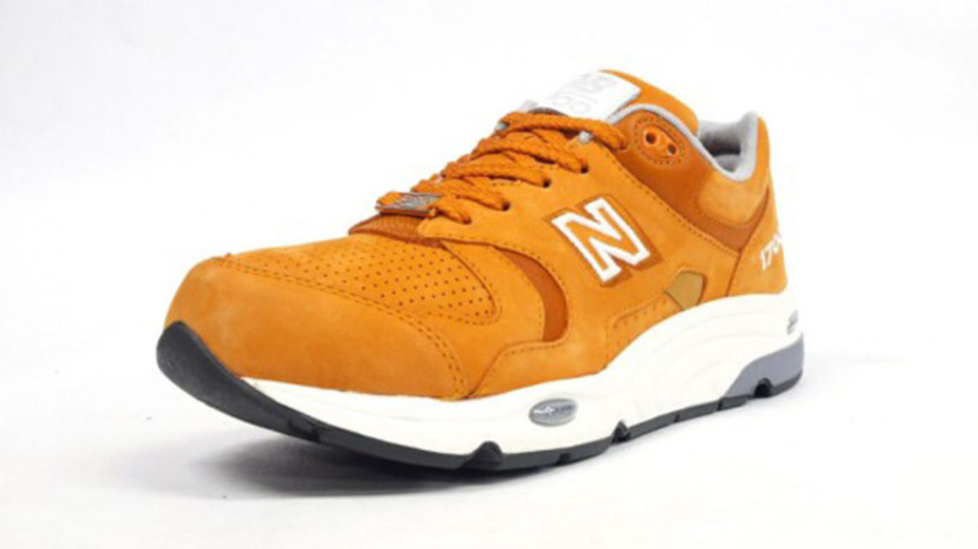 new balance cm1700