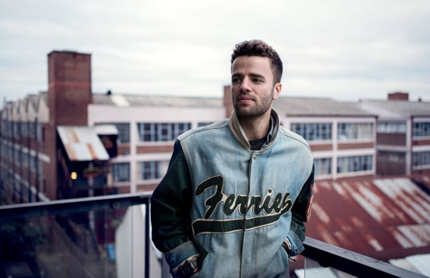 Premiere Listen To Youngr S Break Up Anthem Out Of My System Complex Uk