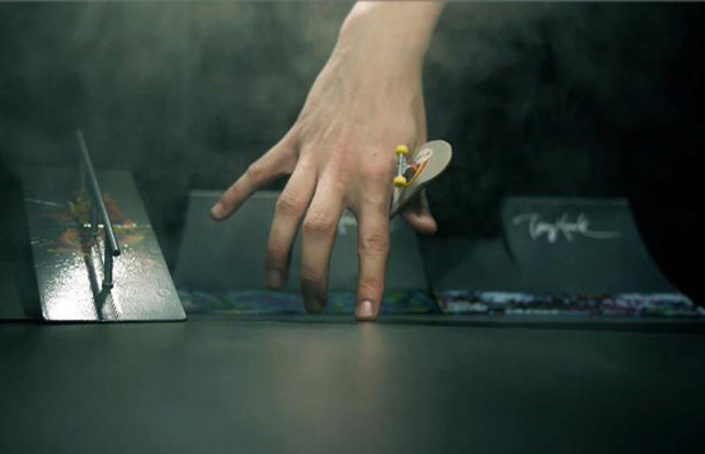 braille fingerboarding