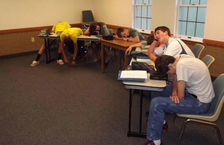 10 Signs You Should Drop A Class Before It's Too Late Complex