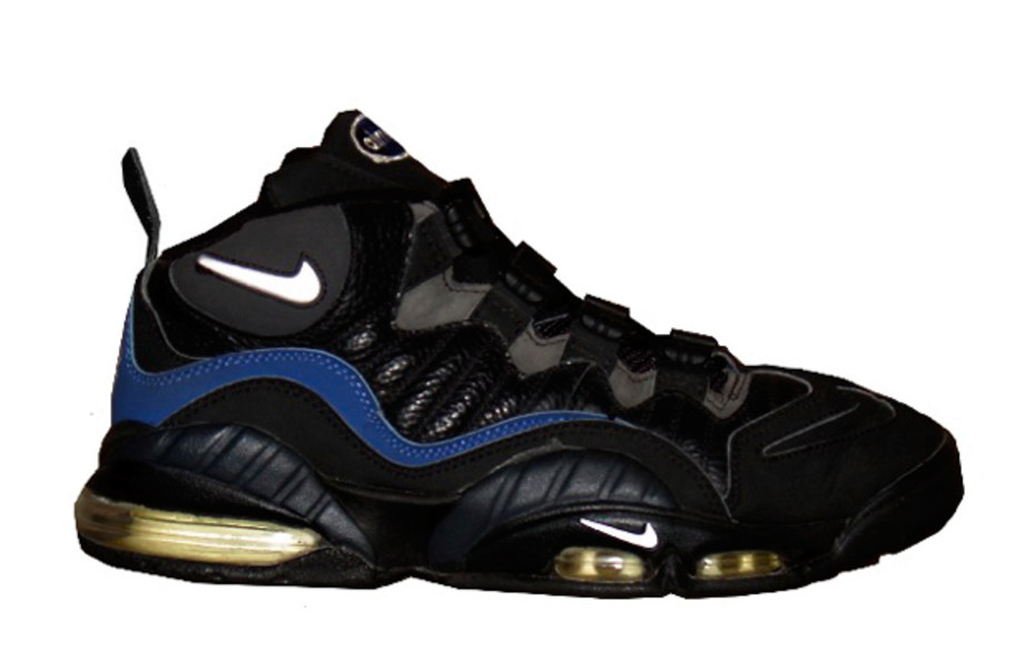 players with nike signature shoe