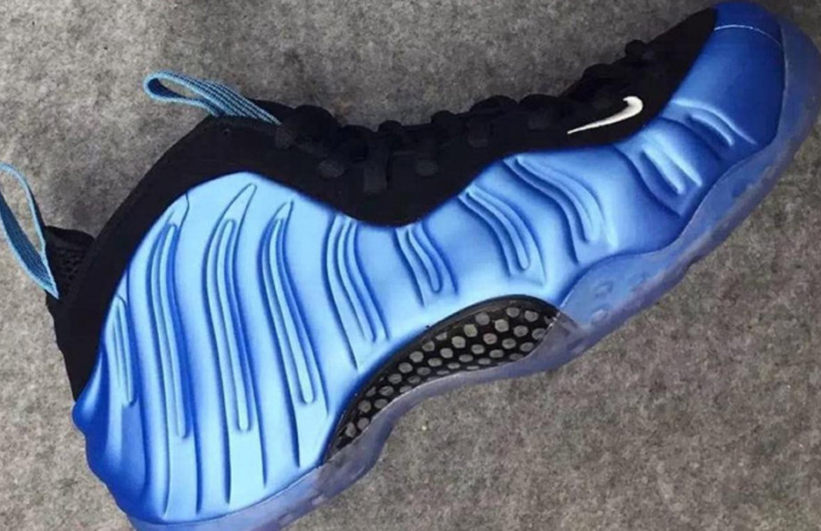 foamposite blue and white