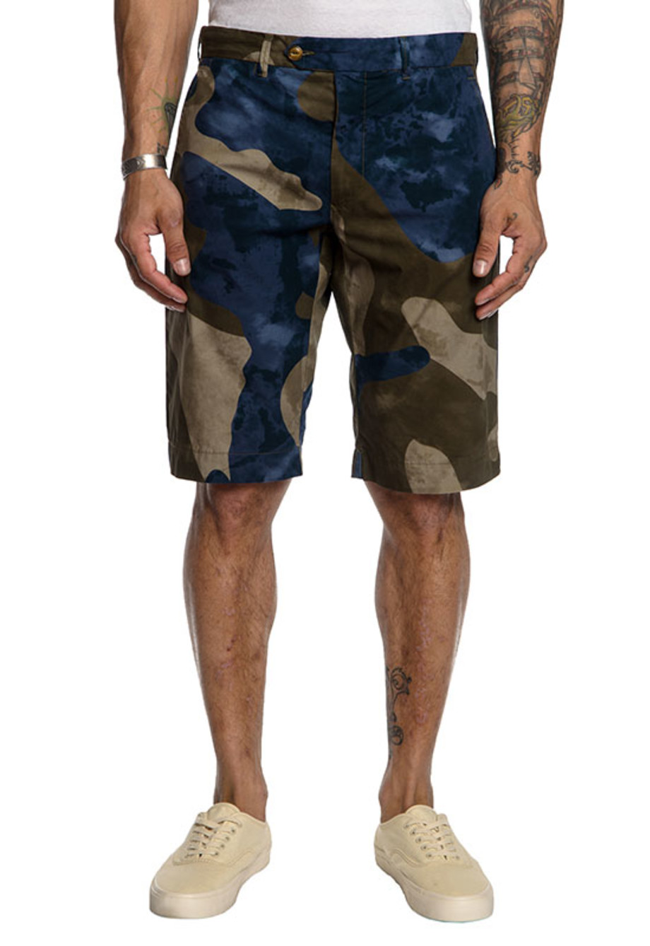moncler camo shorts