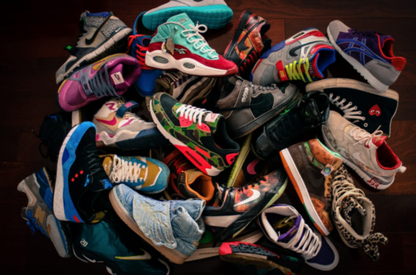 Sneakers магазин кроссовок. Коллекция кроссовок. Много кроссовок. Куча кроссовок. Много кррсовоа.