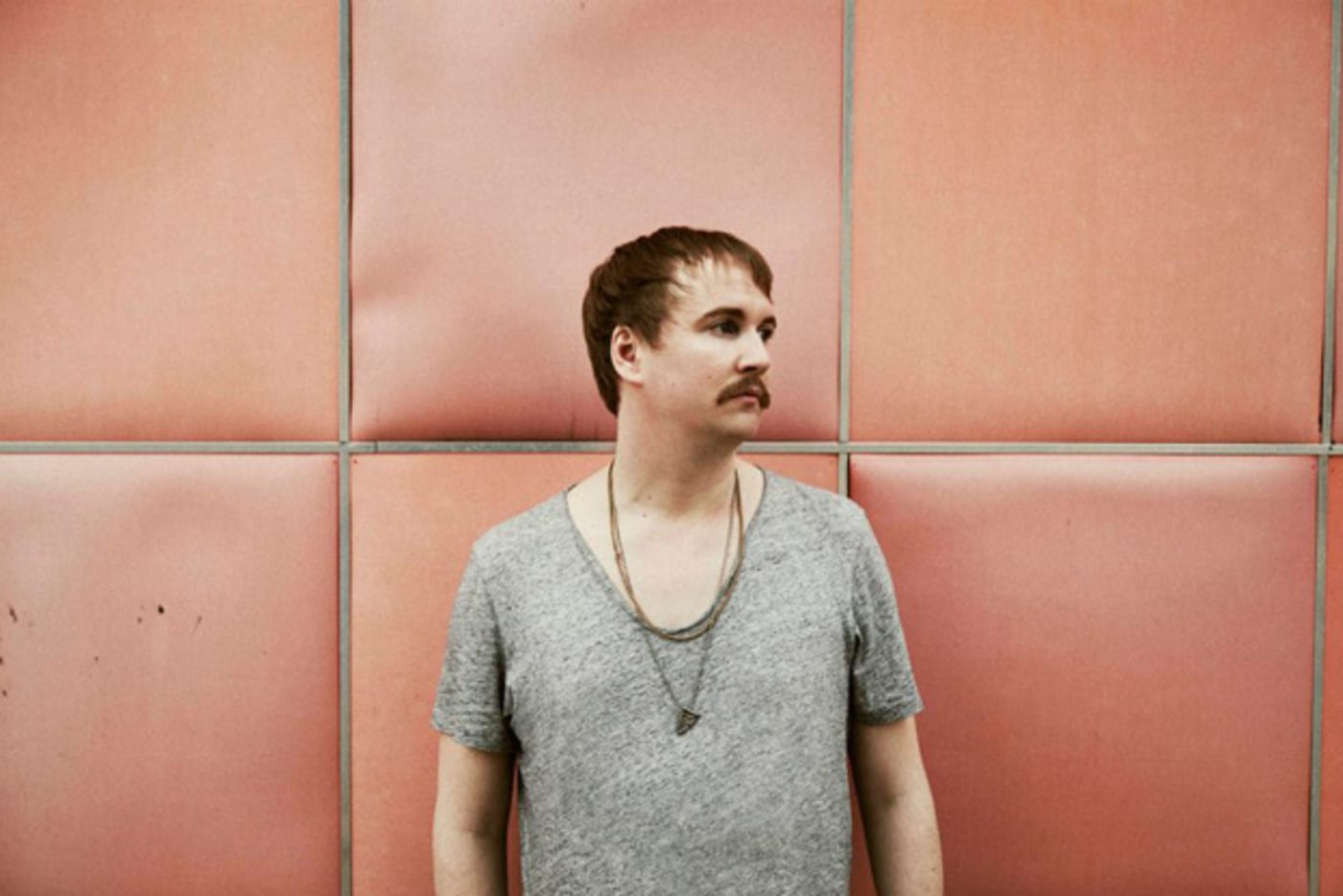 machinedrum peach back