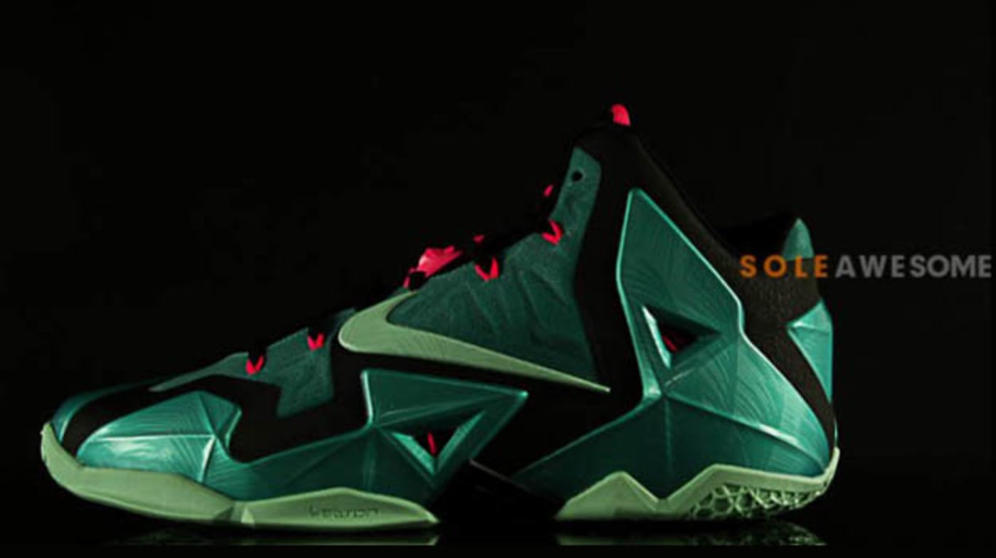 nike lebron south beach