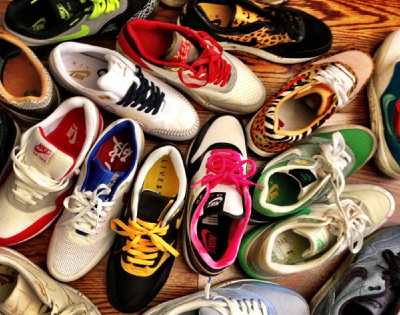 Sneakerpedia Editor S Crate Yu Ming Wu S Air Max 1 Rotation Complex