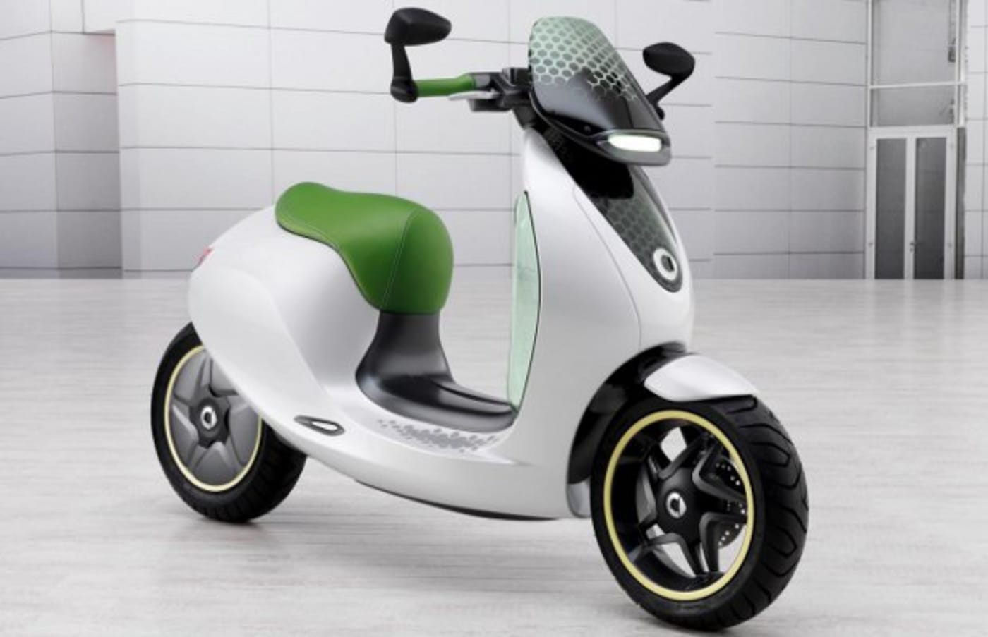 Smart Confirms Electric Scooter for Production Complex