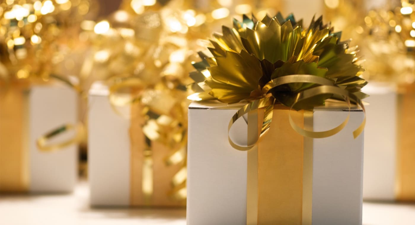 How To Throw The Perfect Holiday Party Complex