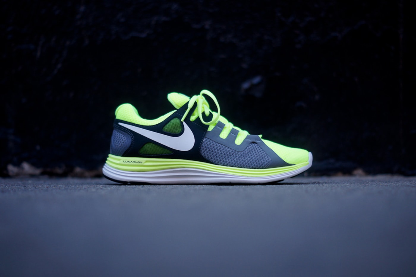 Nike Lunarflash+ “Volt” | Complex