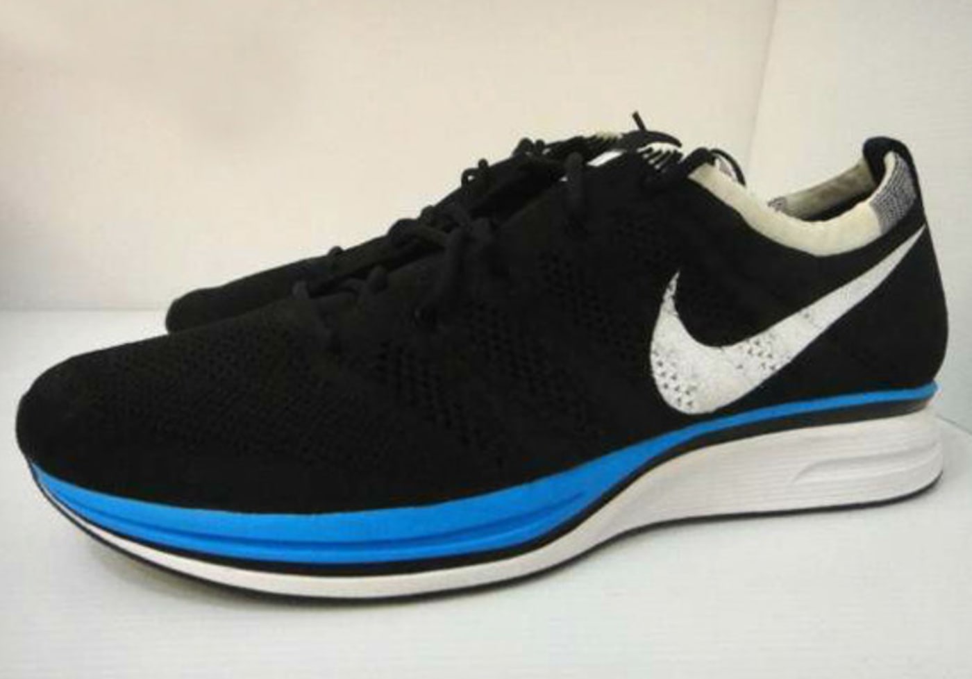 nike flyknit trainer 