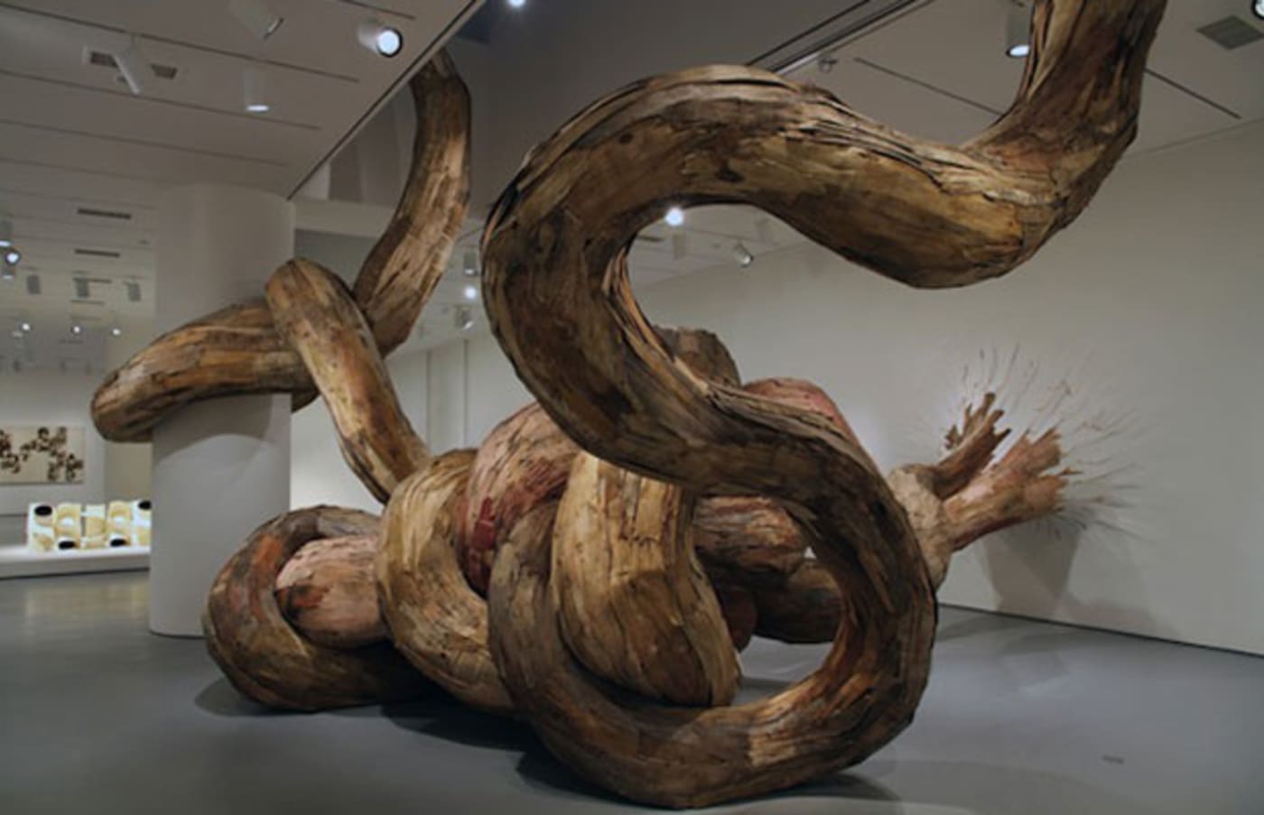 Amazing Sculptures Make Tree Trunks Burst Through Walls Complex