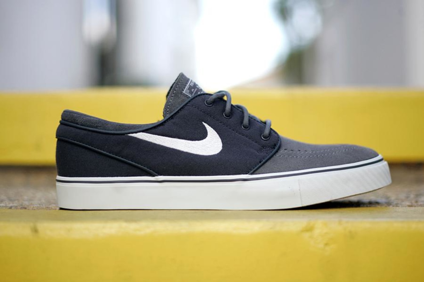 janoski nike grey