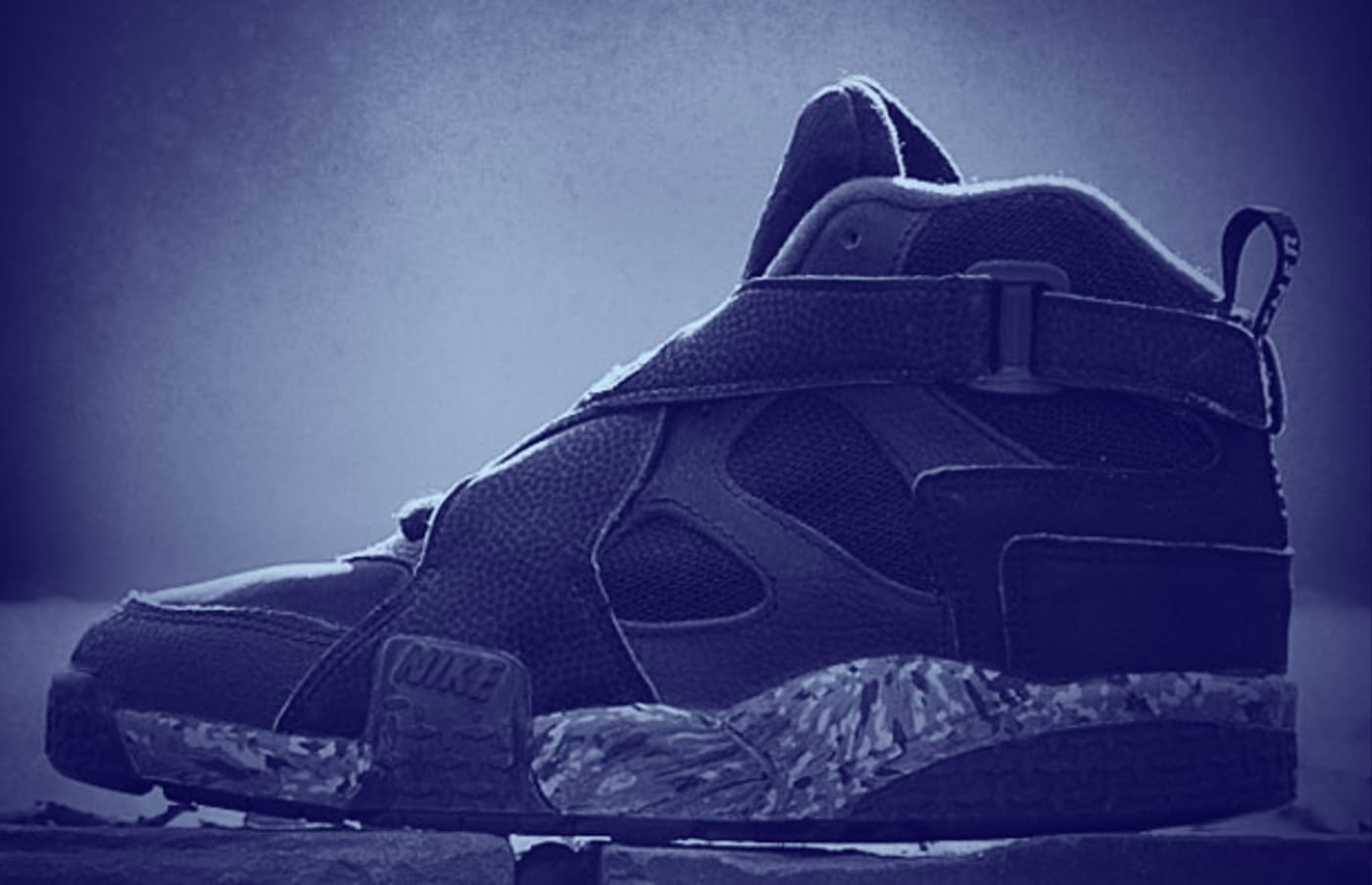 sneaker complex