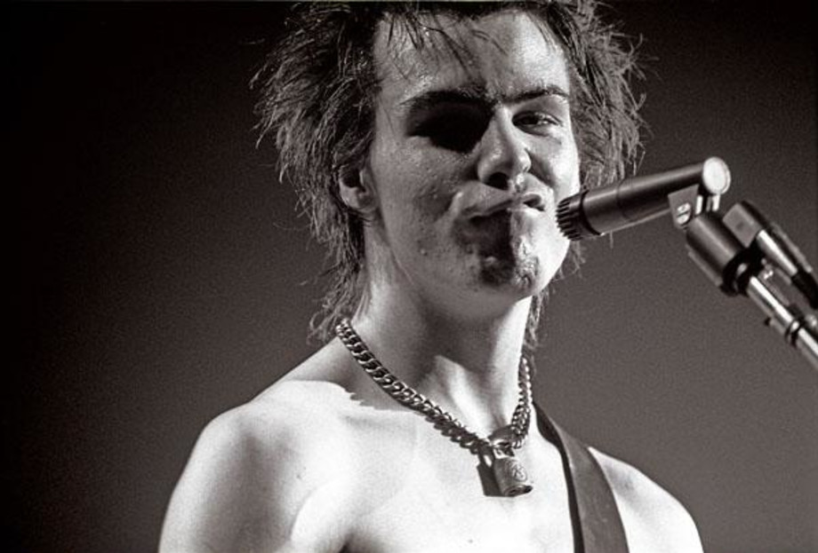 25 Notable Extremes Musicians Were Driven To By Drugs Complex