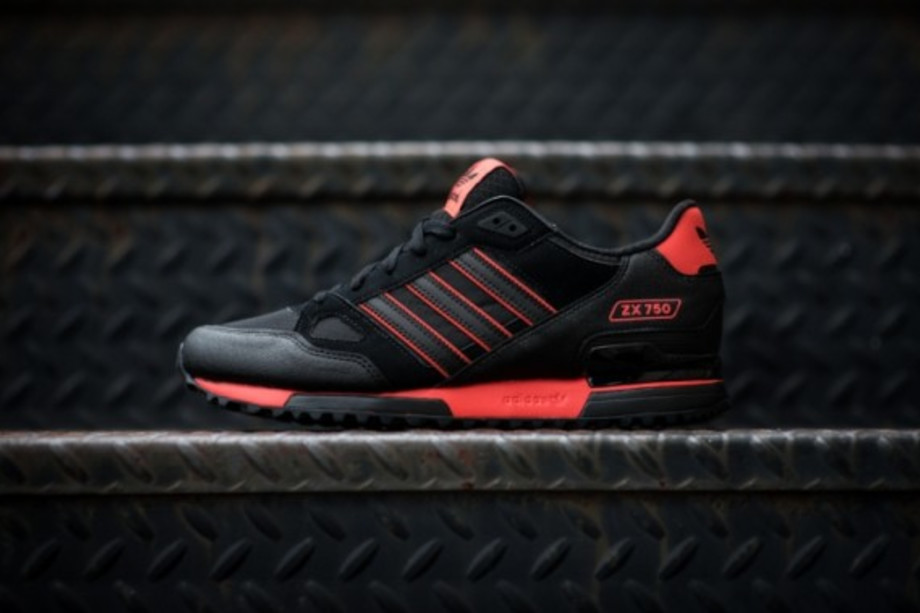 adidas originals zx 750 zwart