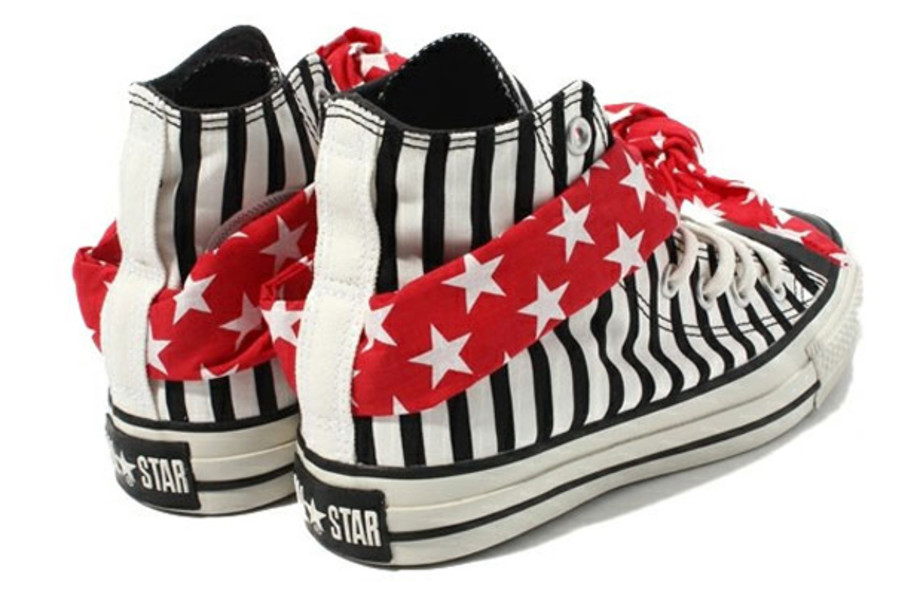 converse stars and stripes sneakers